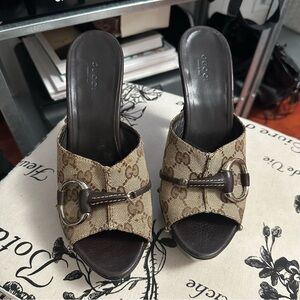 GUCCI CANVAS PLATFORM HEELS